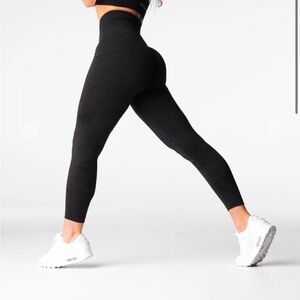 NVGTN Black Digital Seamless Leggings